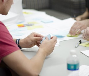 writing-working-table-person-group-people-764675-pxhere